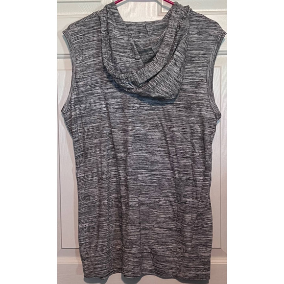 OT Revolution Men's Sleeveless Hooded Shirt Size M 29" Long x 20"‎ Pit to Pit - Picture 2 of 5